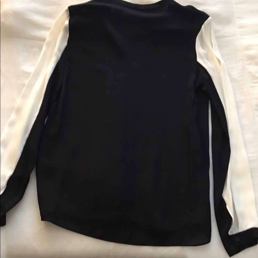 Blouse - Picture 2 of 2